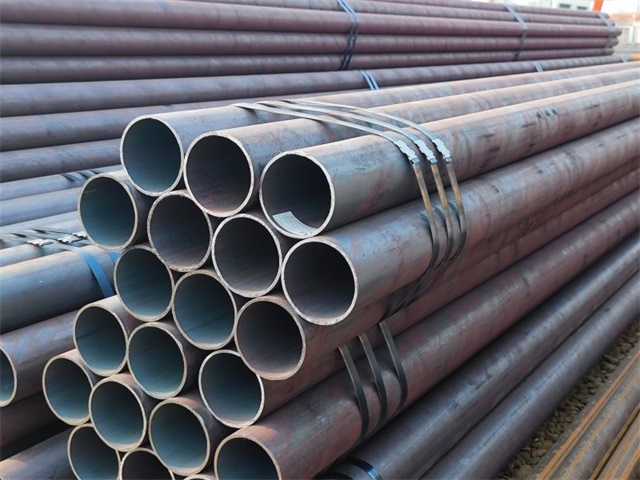 阆中15CrMoG热轧无缝钢管